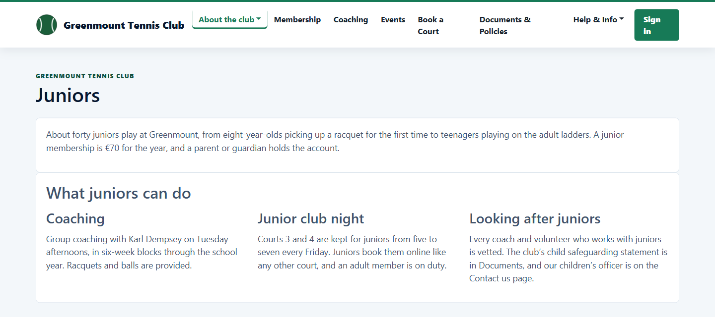Juniors page on the club website in three columns